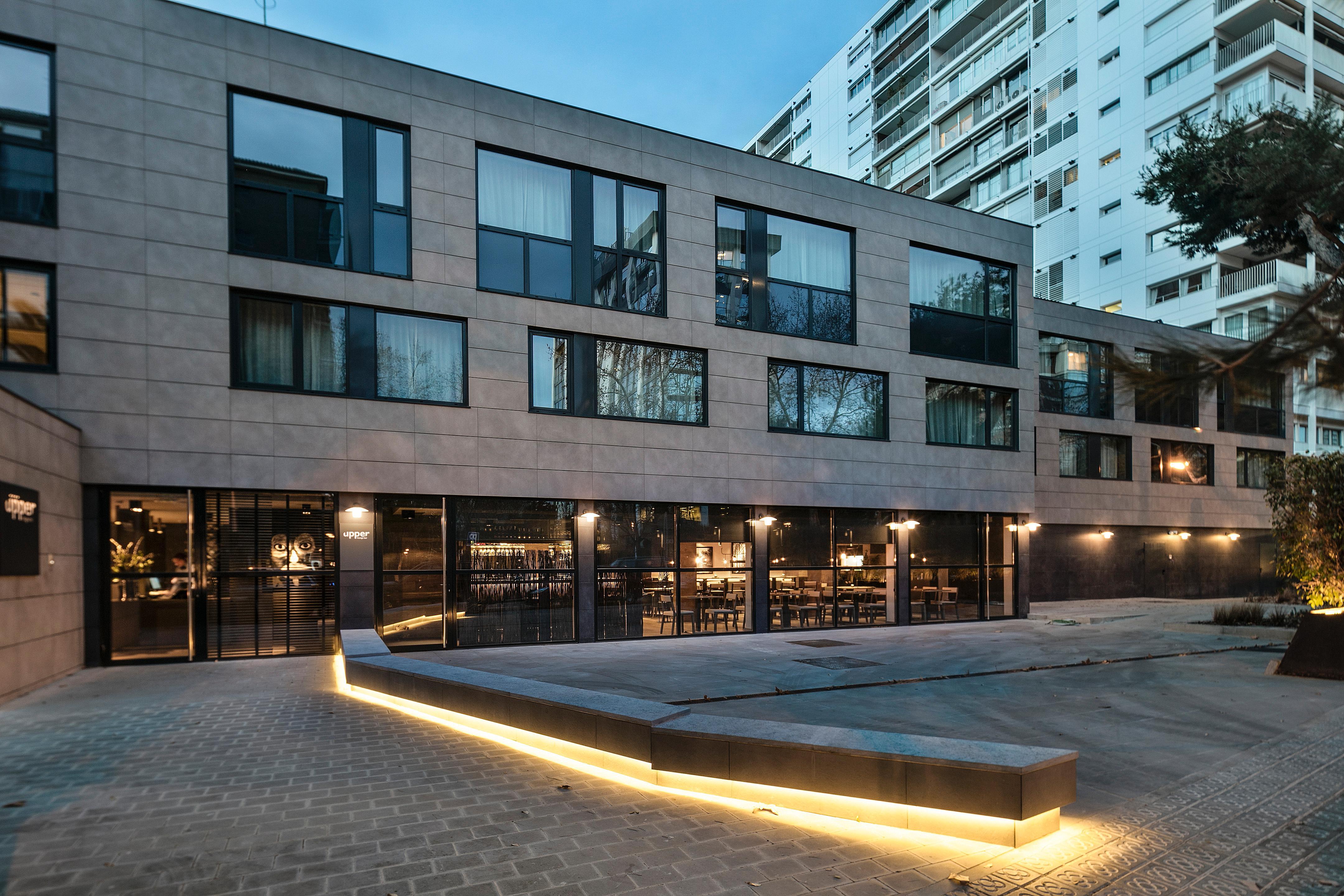 Upper Diagonal Hotel Barcelona Exterior photo